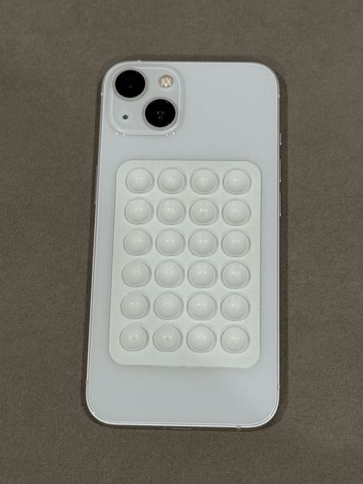 iPhone 13 белый б/у 128гб