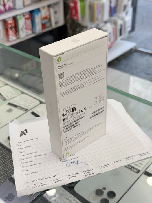 Apple iPhone 17 Pro 256GB Silver Чисто Нов!