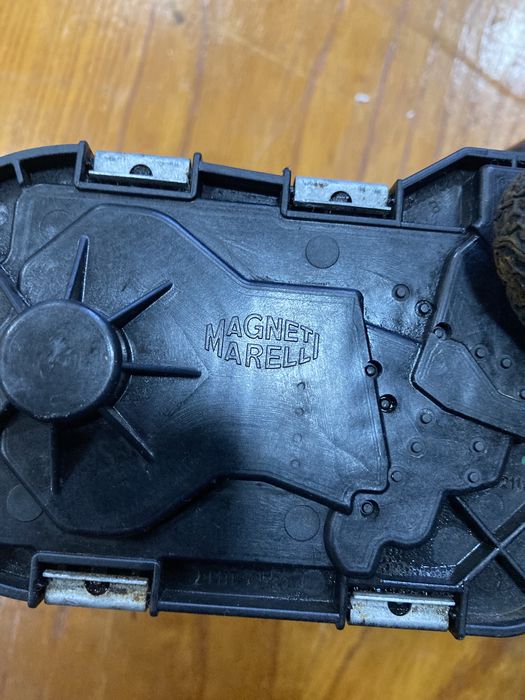 Fiat 500 1.2i 2011година Дросел Клапа