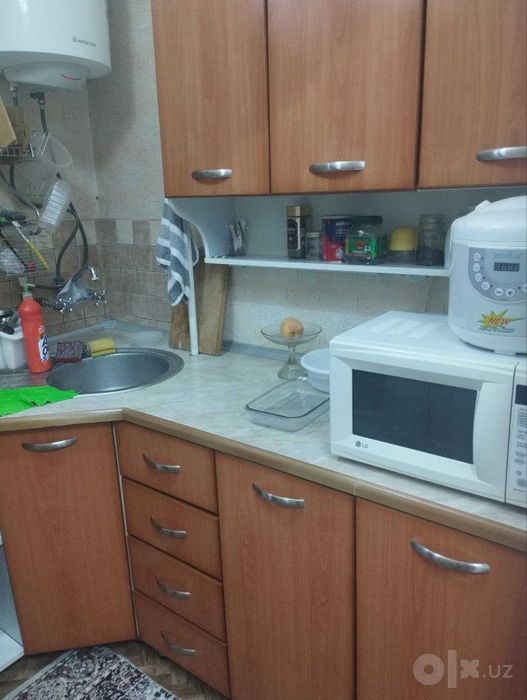 Кухонная мебель в отличном состоянии, недорого