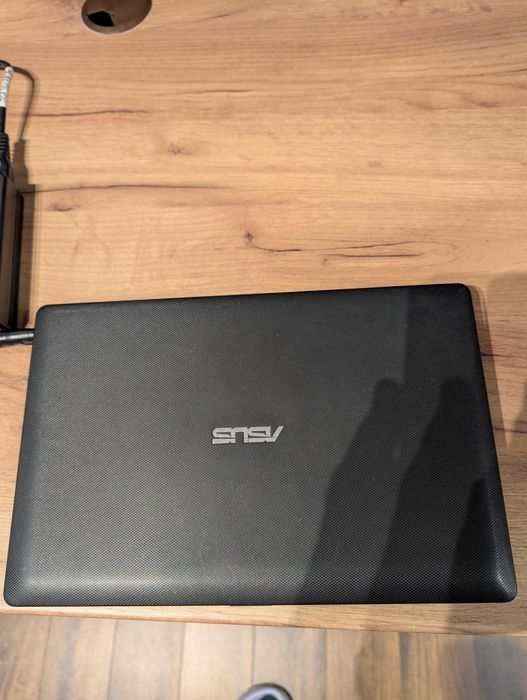 3 laptopuri office Toshiba L850-1LF / ASUS F200CA  / HP mini 110-3000