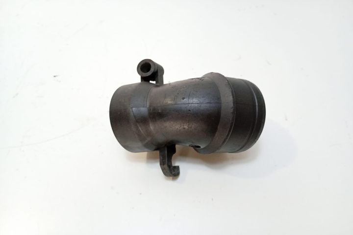 Tub tubulatura 3C0129635 Volkswagen VW Passat B6 seria