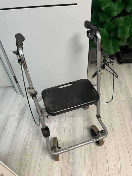 Продаётся ходунок для взрослых