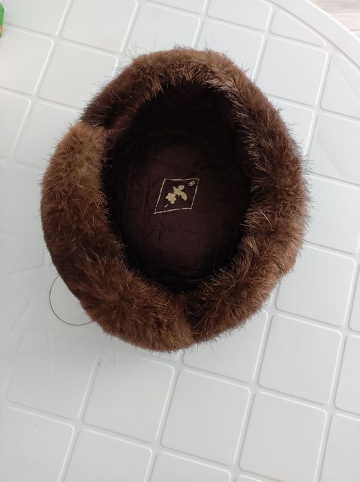 Caciula   nutrie  marime 56