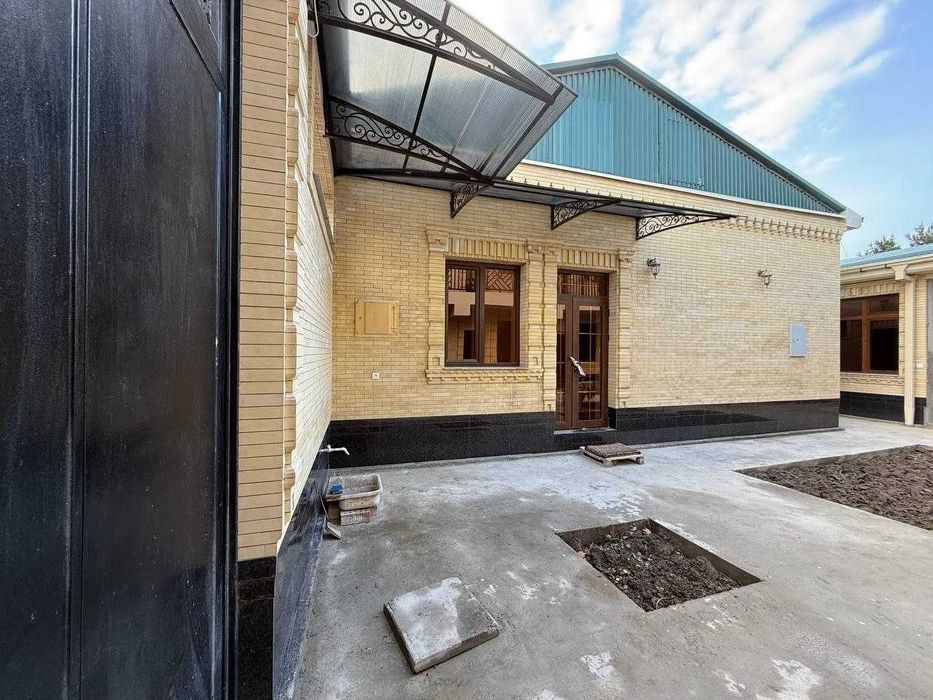 гагарина 4 сут хавли сотилади