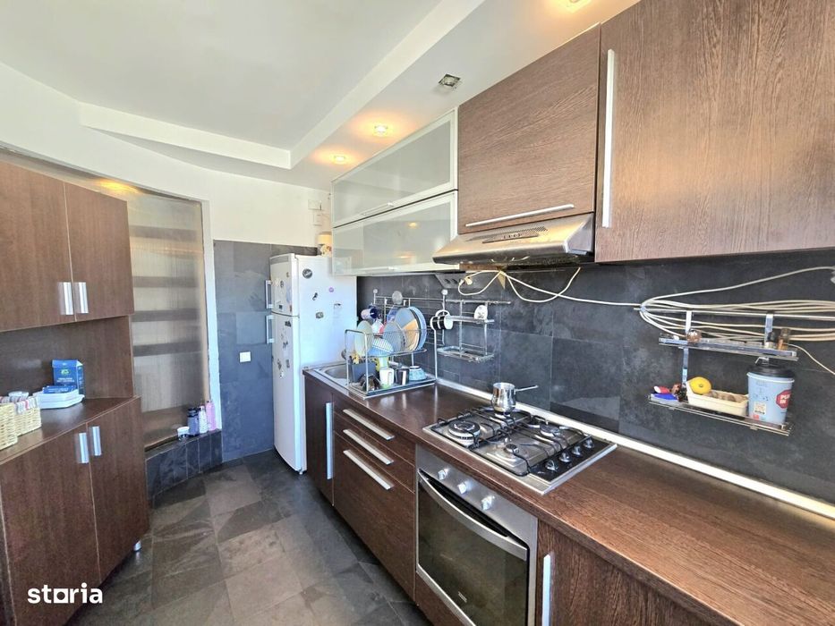 Vanzare apartament, 65 mpu Stefan Cel Mare nr 16, bloc 1984