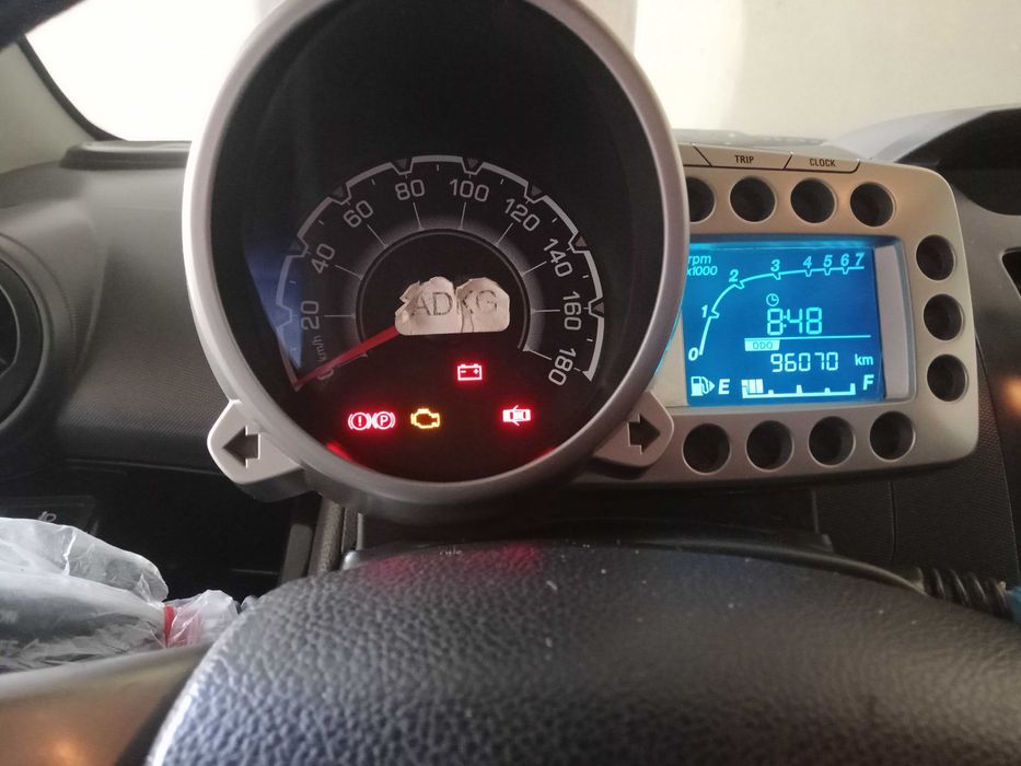 Spark sotiladi srochnaga