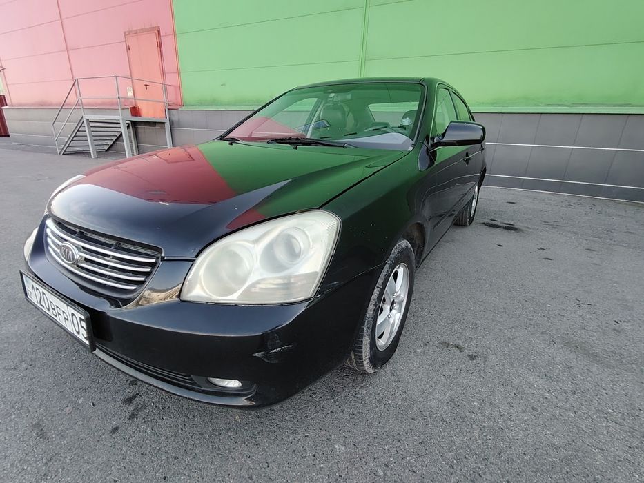 Автомобиль киа лотзе