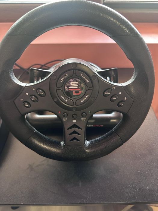 Гейминг волан Superdrive SV450