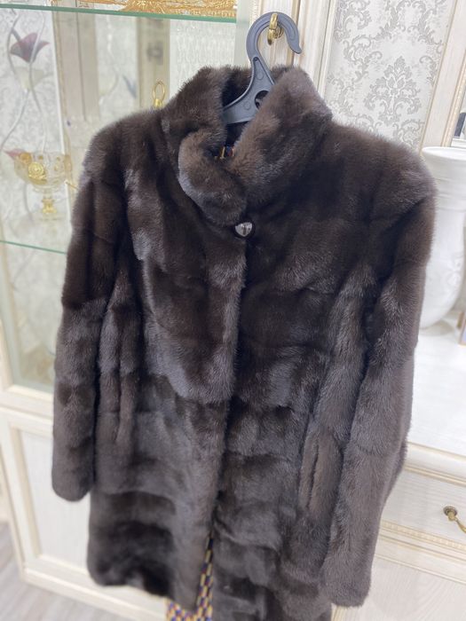 Шуба в отличном состоянии 300000