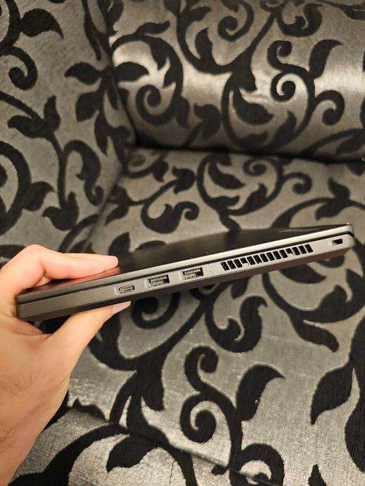 Laptop Asus Zephyrus G14 Ryzen 5800HS in stare foarte buna!!