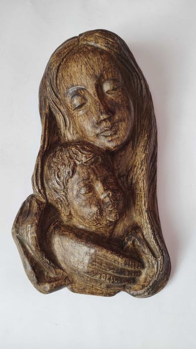 Старо масивно пано на Св.Богородица и Младенеца