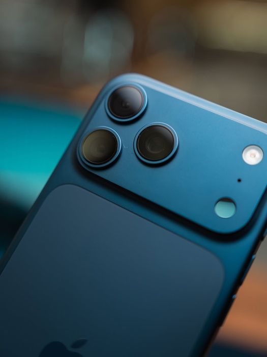 iPhone 17 Pro Max Blue 256gb Sim e sim