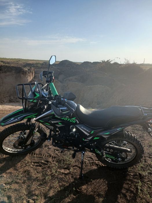 Продам тур эндуро 250