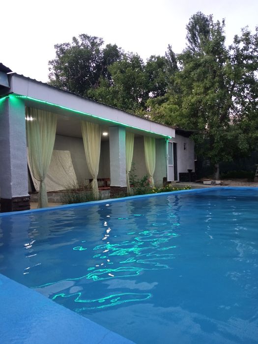 Чарвак срочна Дача йер хисобида сотилади