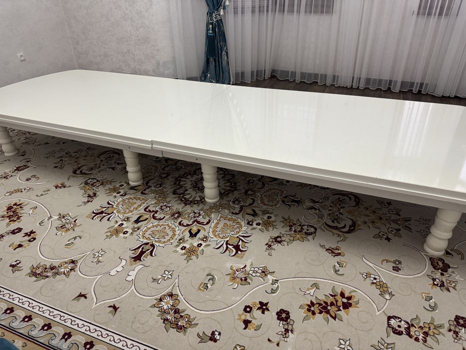 Комплект стола и стульев 18шт