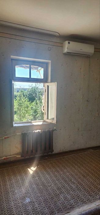 Продам квартиру ТТЗ Хумаюн Ахмад Югнакий 2/5/5