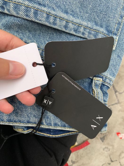 Blugi Armani Exchange noi