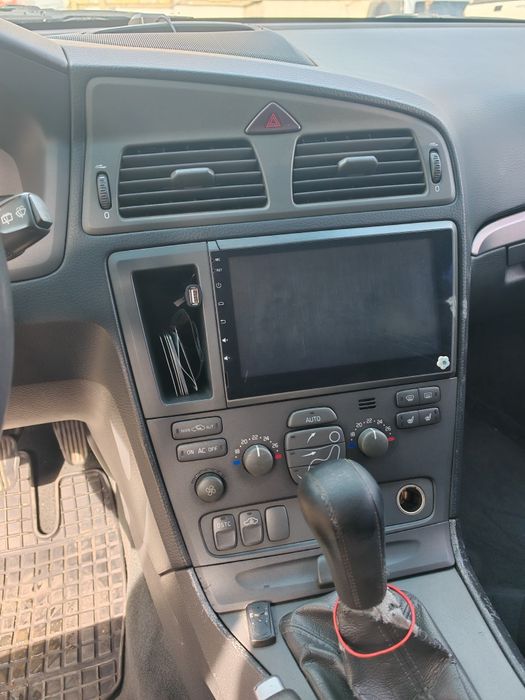 Volvo V70 4x4 2.4T на части