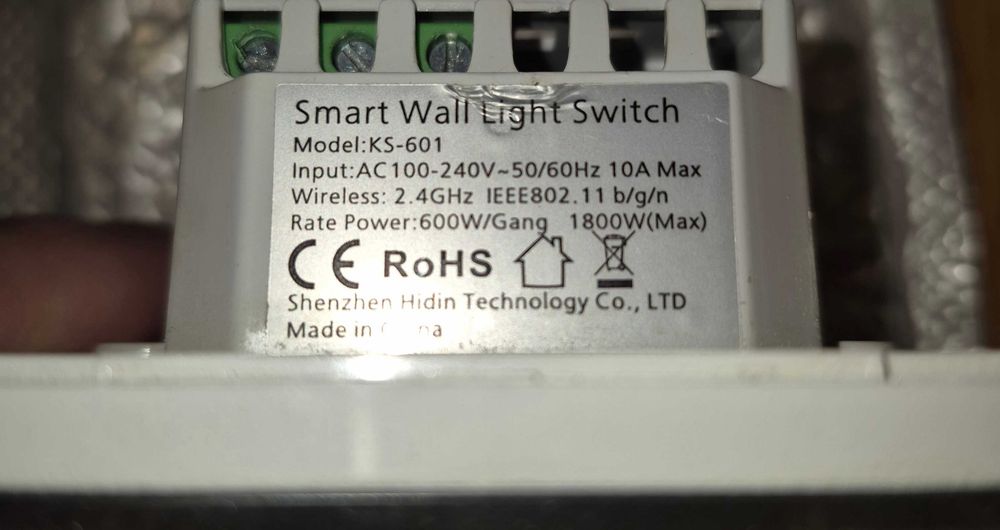 Întrerupător Wi-Fi cu panou de sticlă