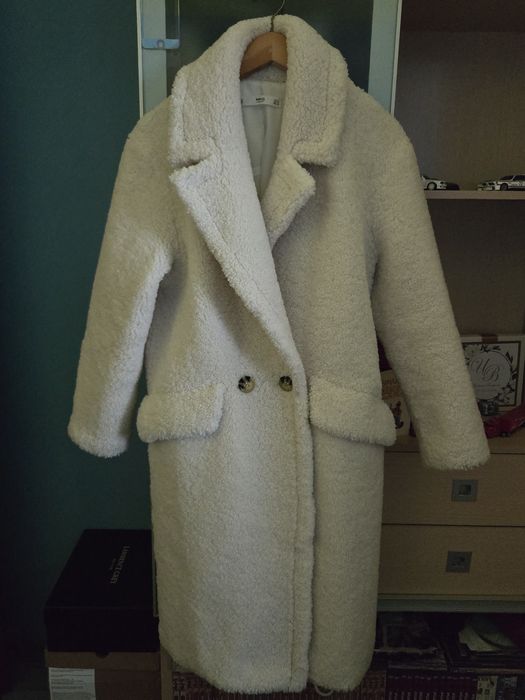 Зимно палто MANGO