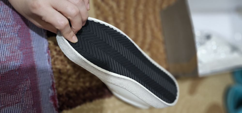 Кроссовка новый трендовый