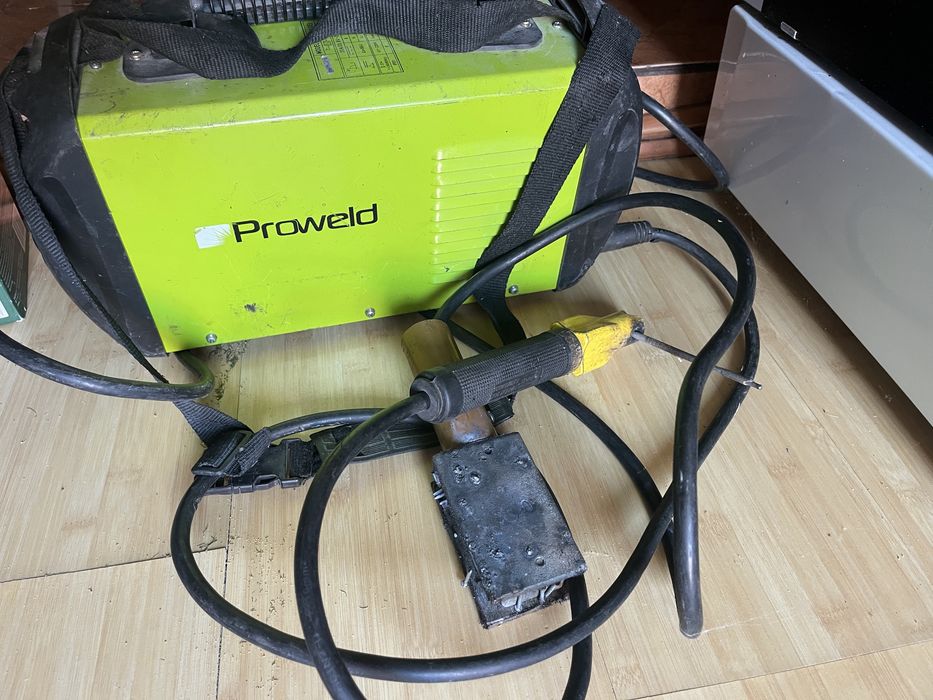 Proweld MMA-200EI, aparat de sudură cu invertor (MMA), alimentare 230 V, curent maxim 200 A
