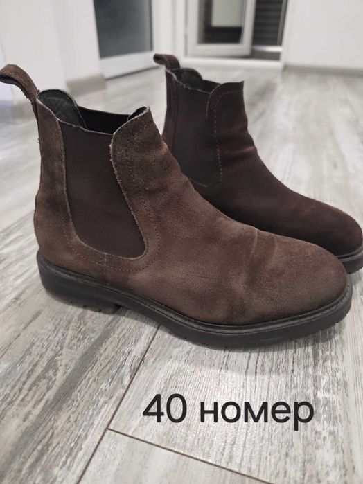 ZARA кожени БОТИ тип челси