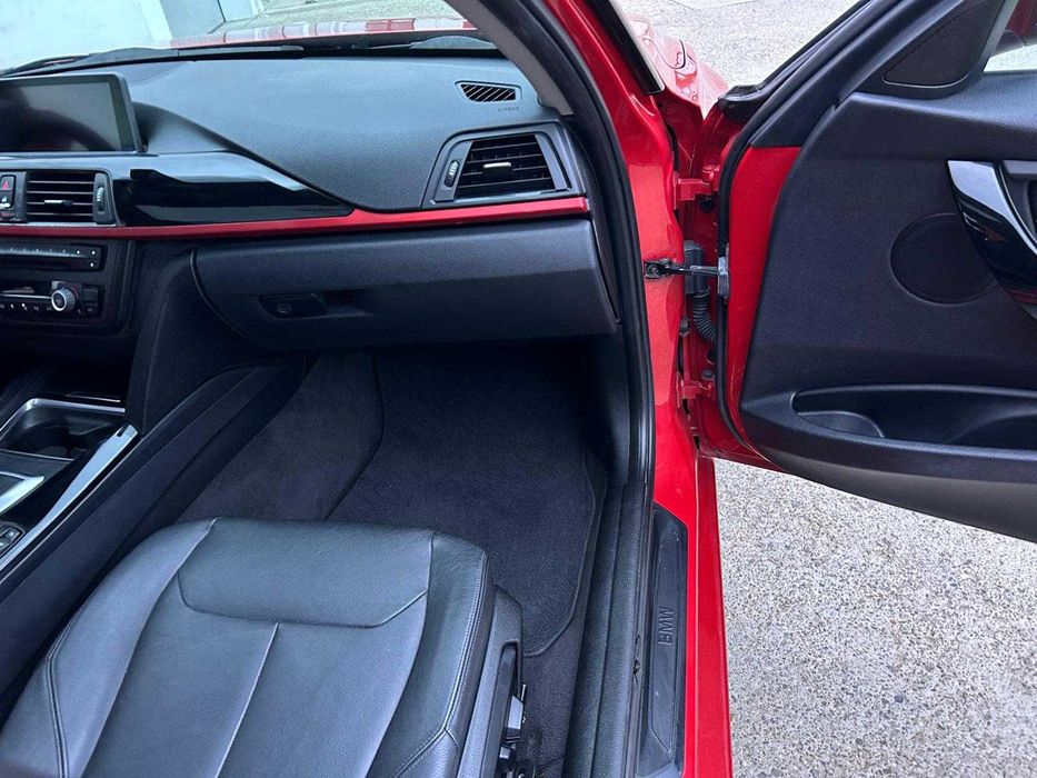 BMW seria 3 328i 2013
