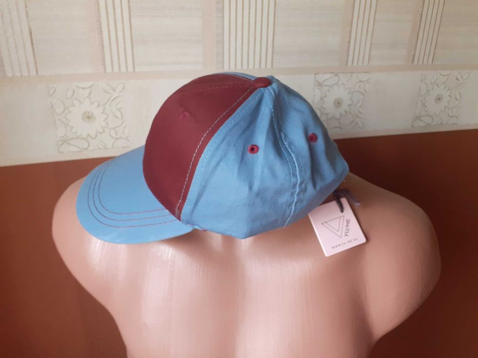 Нови YU/ME Original шапки с козирка