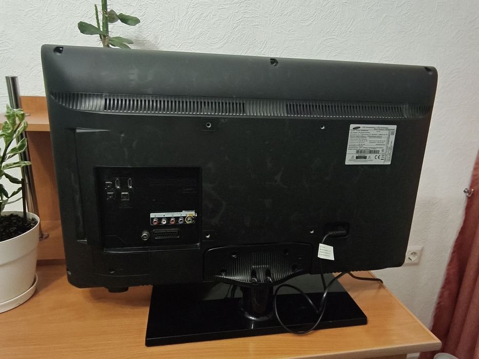 Продам телевизор Samsung