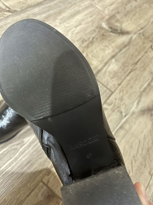 botine piele naturala lacuita