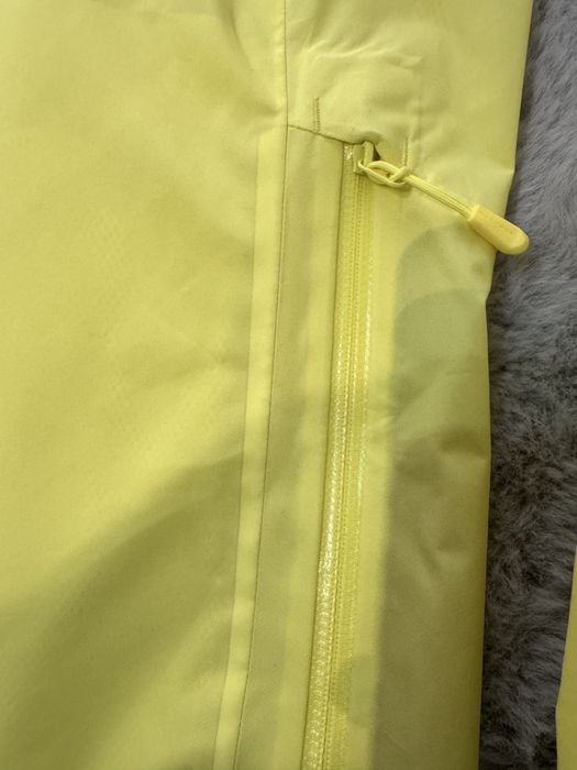 Дамско водо и ветро устойчиво яке JACK WOLFSKIN TEXAPORE . Размер XL