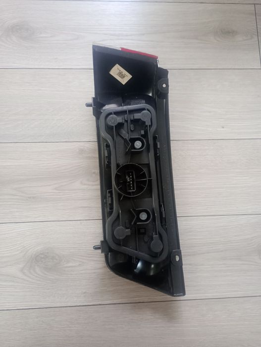 Чисто нов стоп за Сузуки Suzuki swift 1997-2005