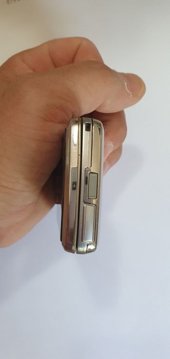Telefon LG Ke 970 Shine