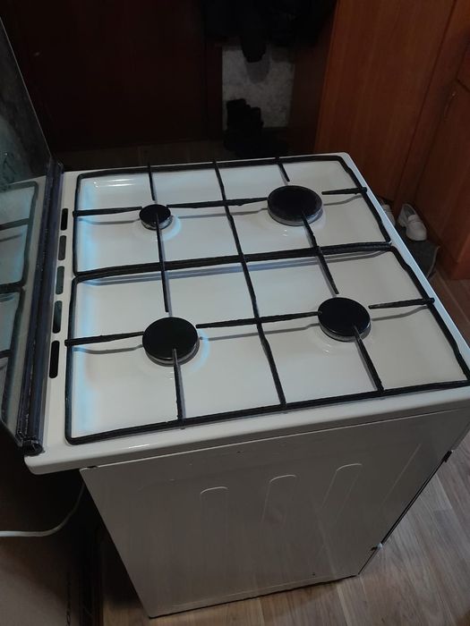 Газ плита продам