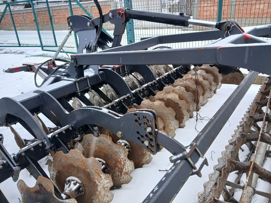 Vând disc în stare excelenta