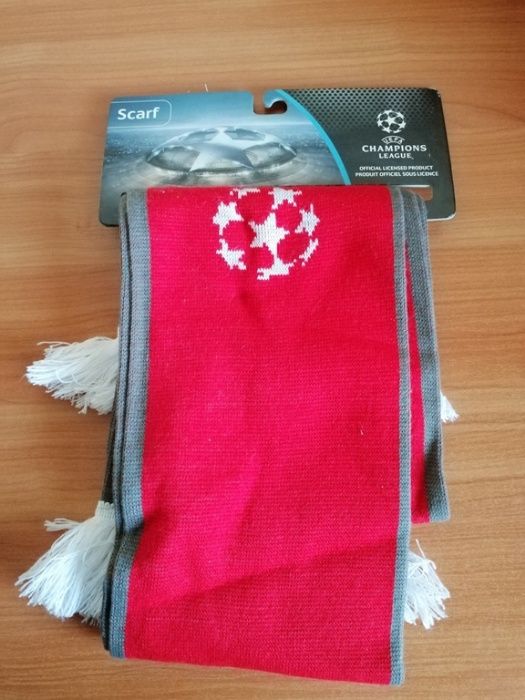 Футболен шал УЕФА Шампионска лига