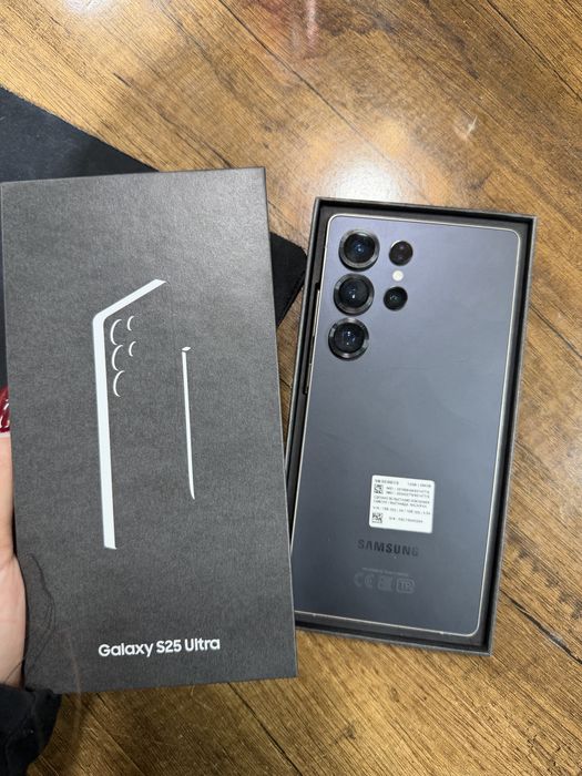 S 25 ультра 256гб