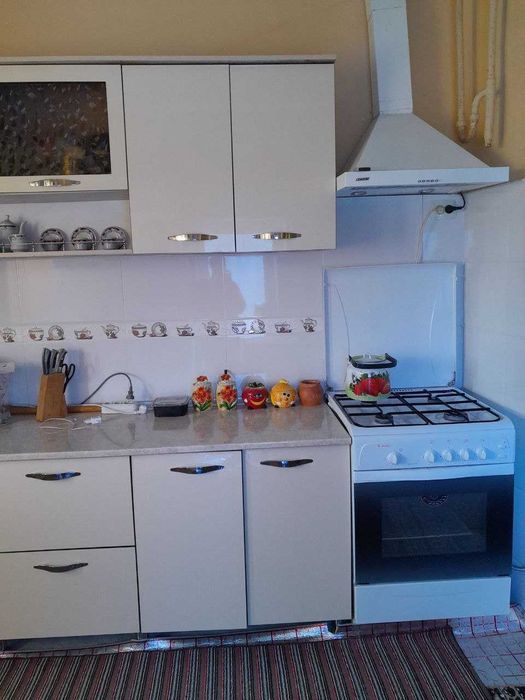 2-qavatli Hovli Sotiladi Qarshi shahri, Mag'zon mahallasi 28-maktab