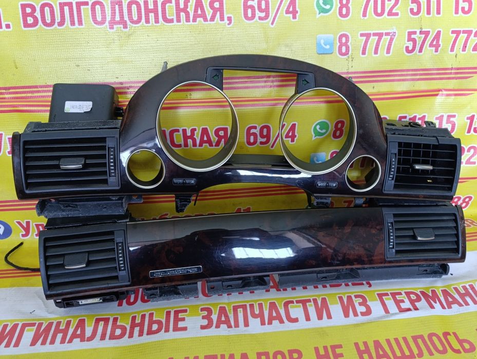 Накладка панели приборов на Ауди А8D3