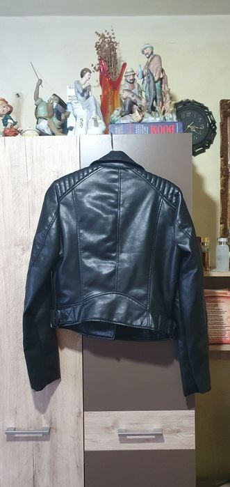 Geaca dama  noua Stradivarius