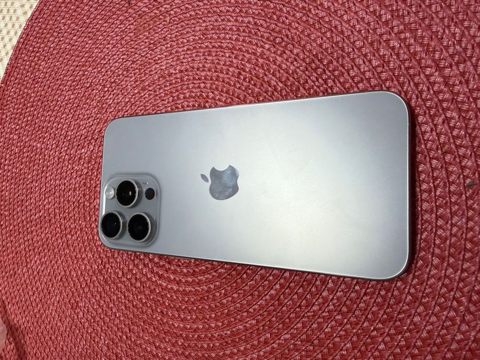 iPhone 15 Pro Max 1 TB