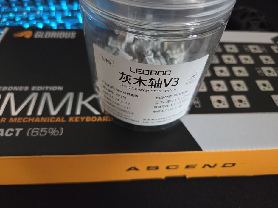 Кастомная клавиатура Glorious GMMK2 Compact