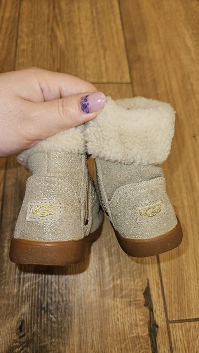Ghete fete  UGG, piele, 22