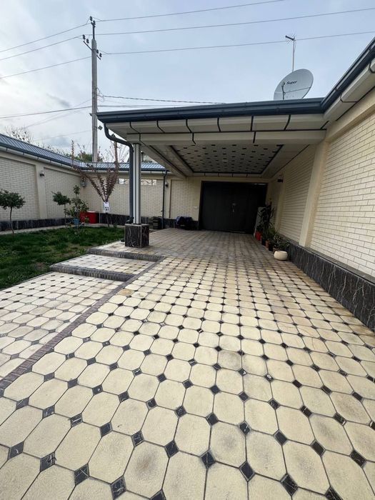 Коттедж евро дом. Мирзо Улугбекский район Чингельди
Соток 2,7  Площадь