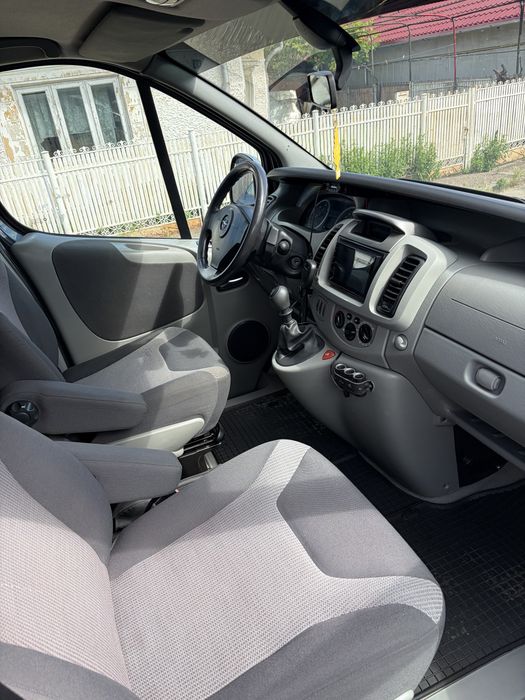 Opel Vivaro 7+1