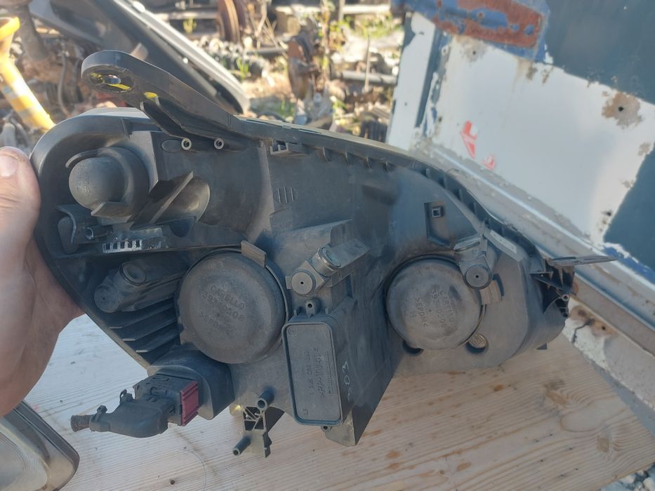 Оригинален Десен Фар за Опел Зафира Б 2005-2009 г