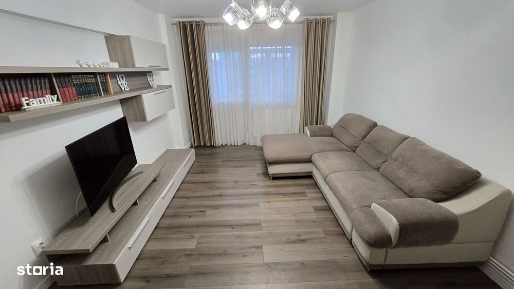 Apartament 3 camere decomandat, renovat, 2 bai, loc parcare, Gavana 3