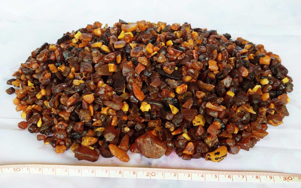 Натурален Балтийски Кехлибар 642 гр